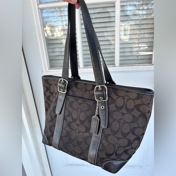 Vintage Coach Black Signature Tote Bag - Picture 5 of 12
